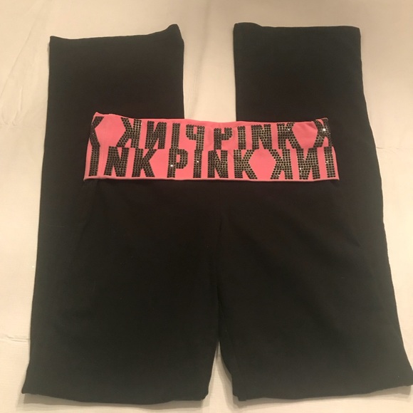 PINK Victoria's Secret Pants - ❤️HP❤️PINK Victoria’s Secret yoga pants Size Small
